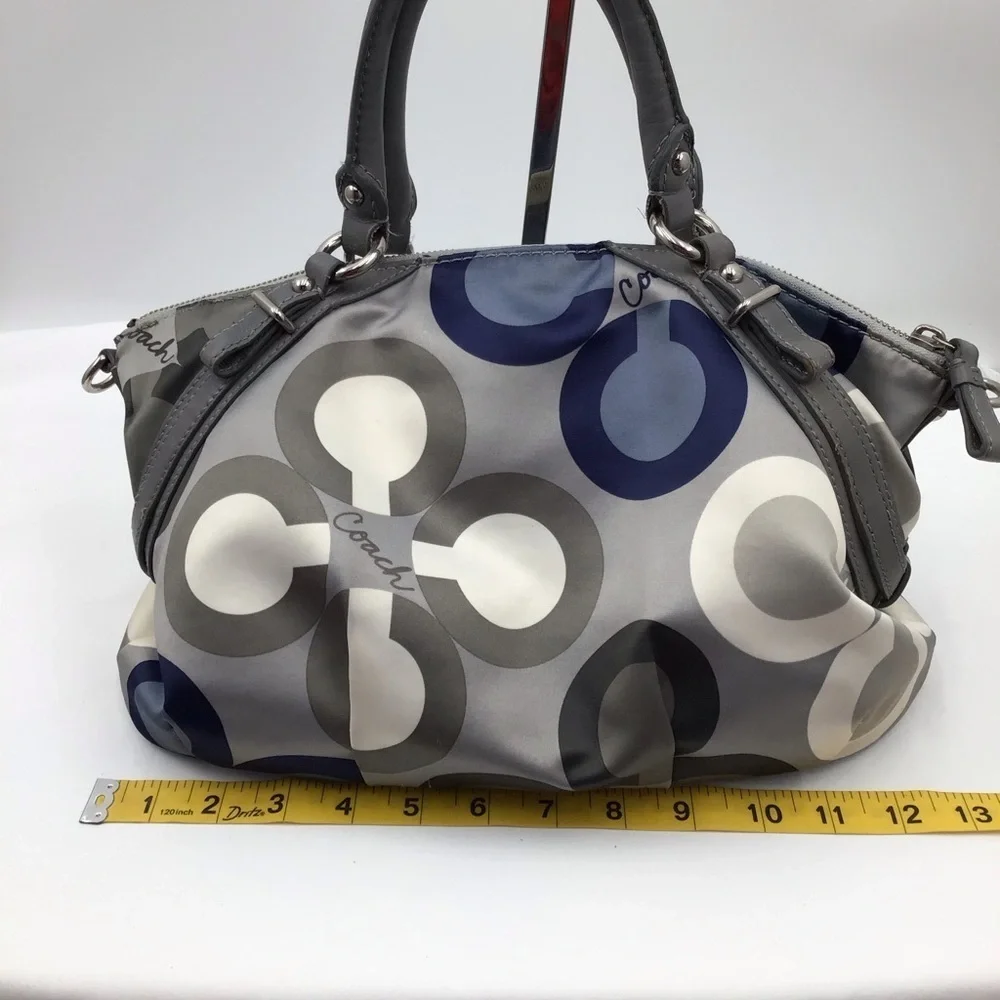 Coach elegant satchel